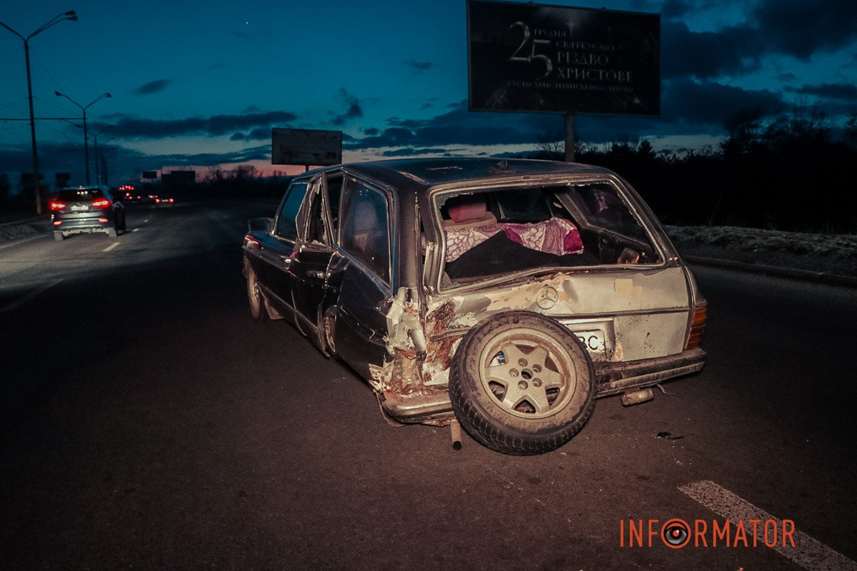 Водій BMW рухався у бік правого берега Водій BMW рухався у бік правого берега