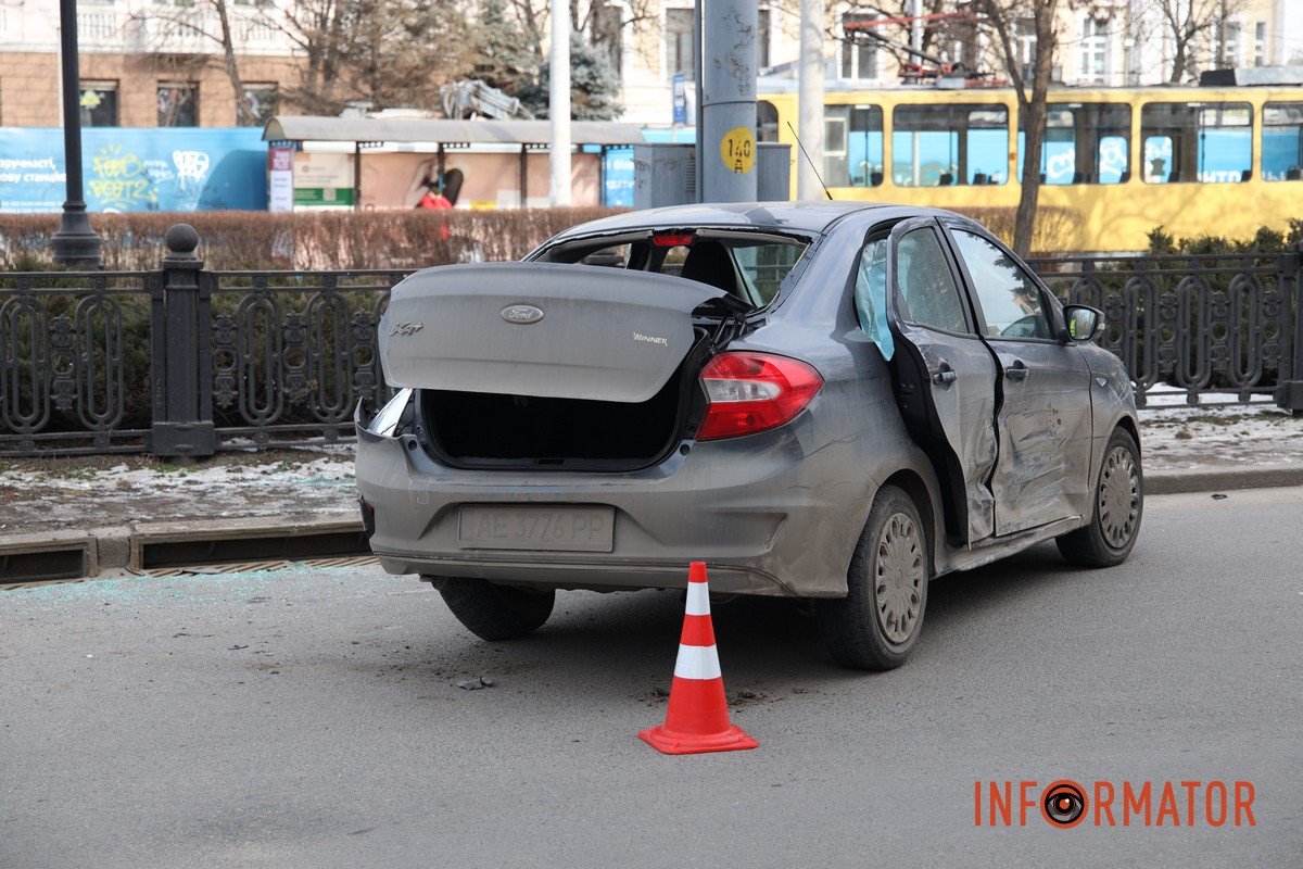 Водій Chevrolet не надав перевагу в русі Водій Chevrolet не надав перевагу в русі