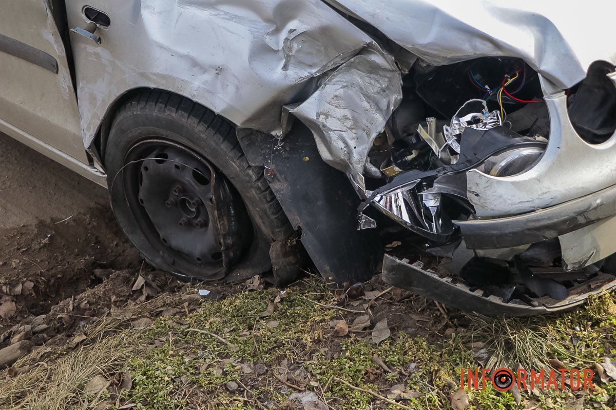 У суботу, 11 лютого, на проспекті Хмельницького, 164, сталася аварія У суботу, 11 лютого, на проспекті Хмельницького, 164, сталася аварія