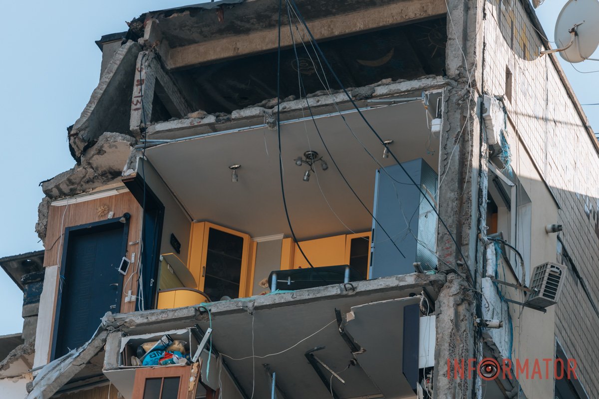 Так вціліла кухня на 9 поверсі виглядає зараз