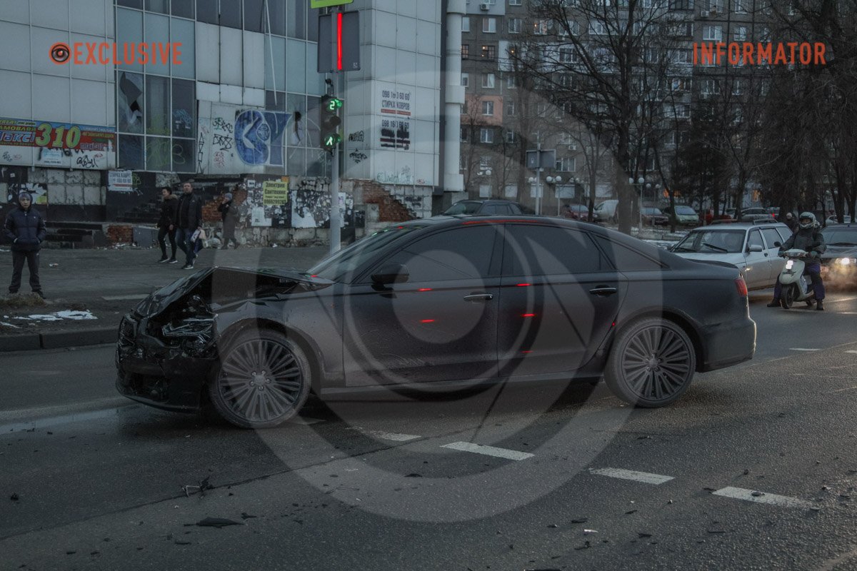 Усі обставини події з'ясовуватиме поліція Усі обставини події з'ясовуватиме поліція