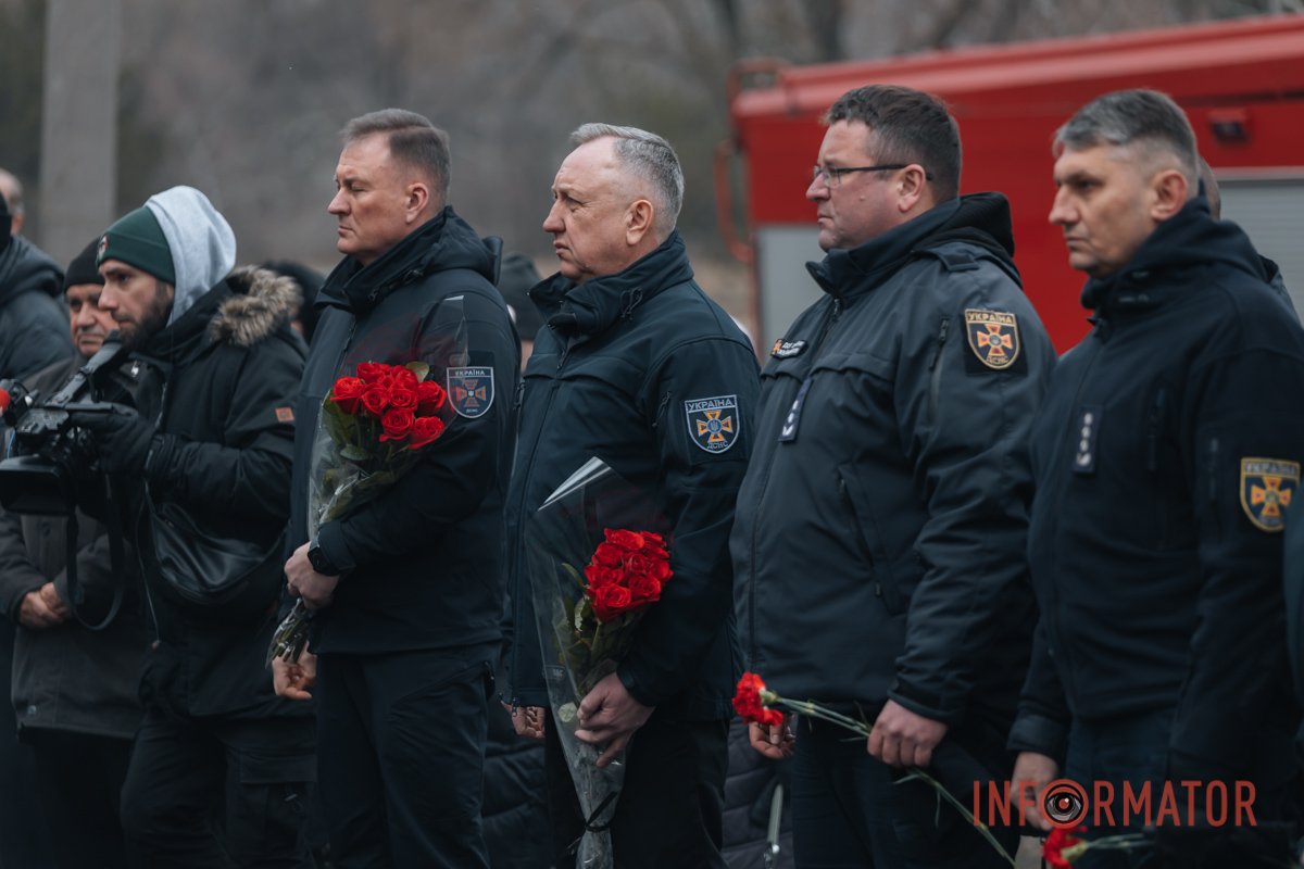 Вони невпинно рятували