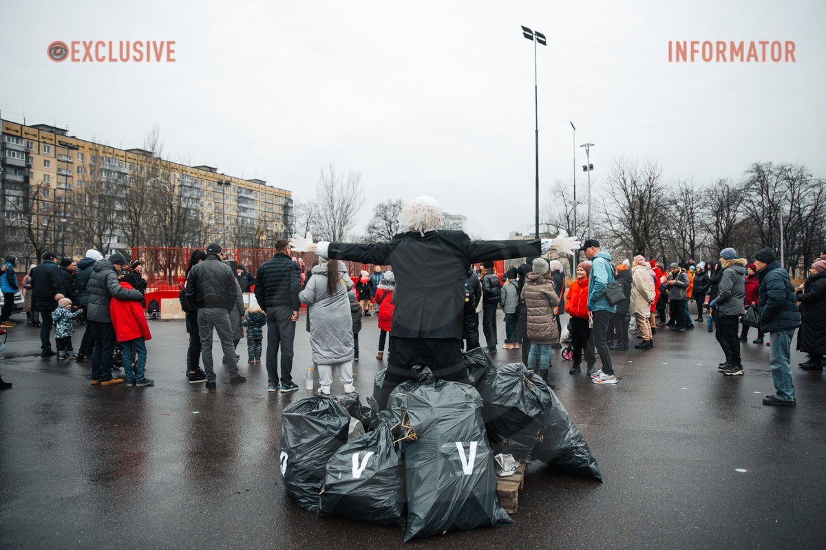 Десятки людей відвідали захід Десятки людей відвідали захід