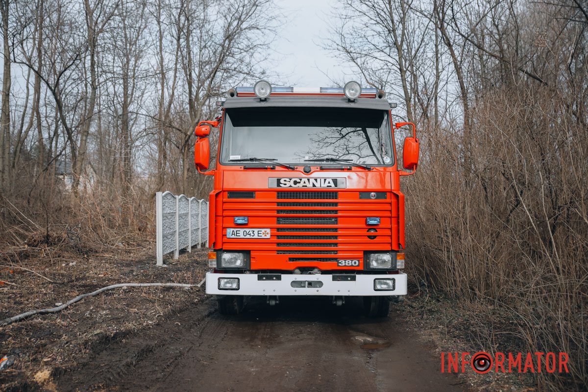 На місці події працюють рятувальники і поліція