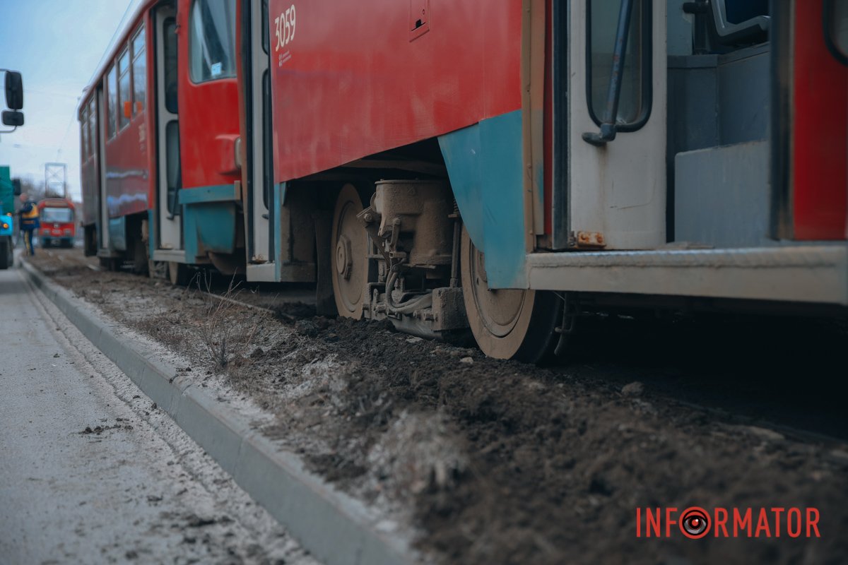 Зупинився рух трамваю №16