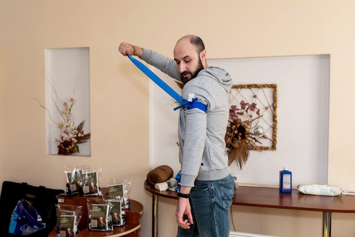 Акцент робили насамперед на практичних навичках з мінімумом теорії