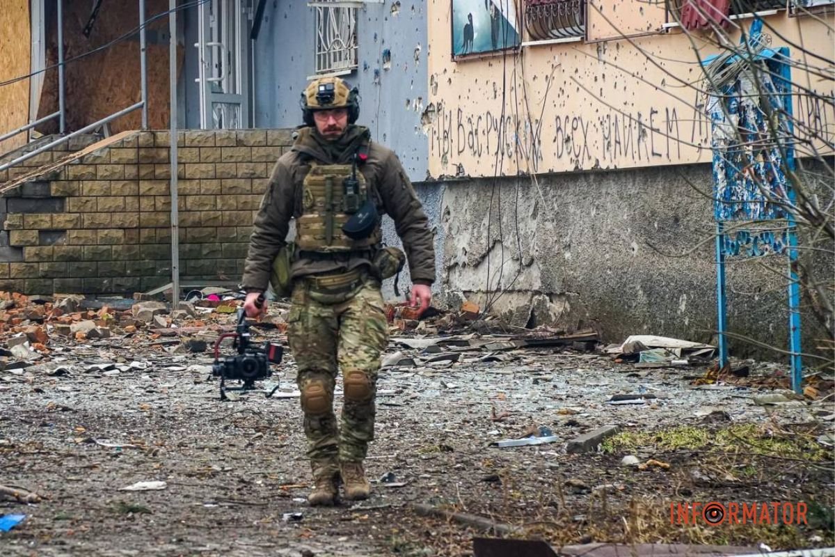 Маски скинуті