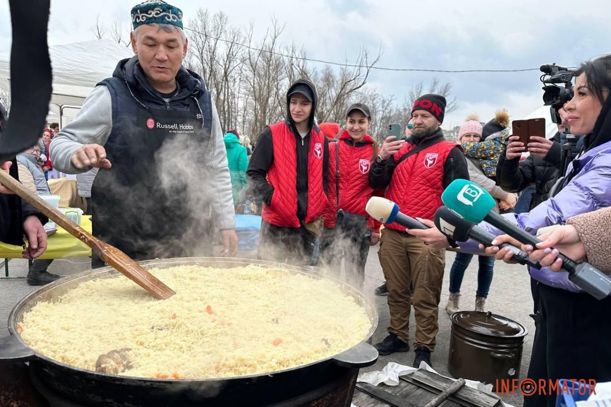 Майстер-клас з приготування традиційної казахської страви Майстер-клас з приготування традиційної казахської страви