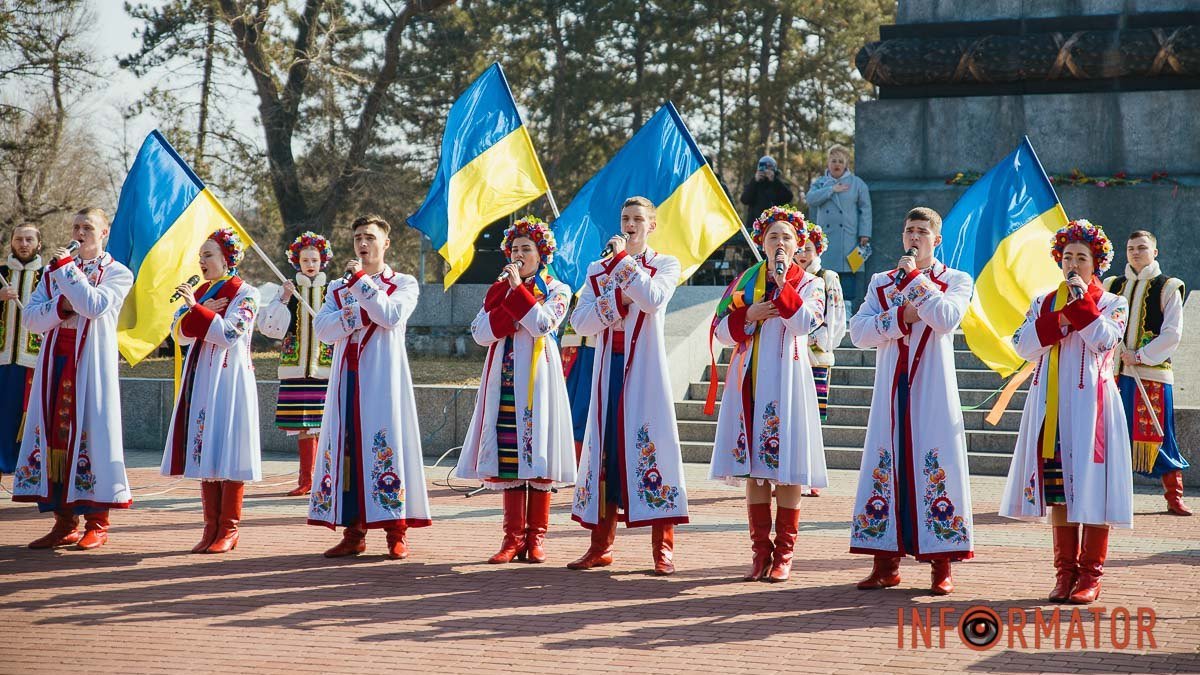 В Днепре отпраздновали день рождения Кобзаря: как прошло мероприятие