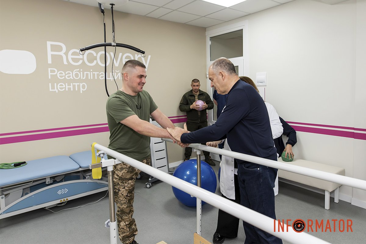 RECOVERY у Дніпрі його відвідав бізнесмен і засновник проєкту Віктор Пінчук