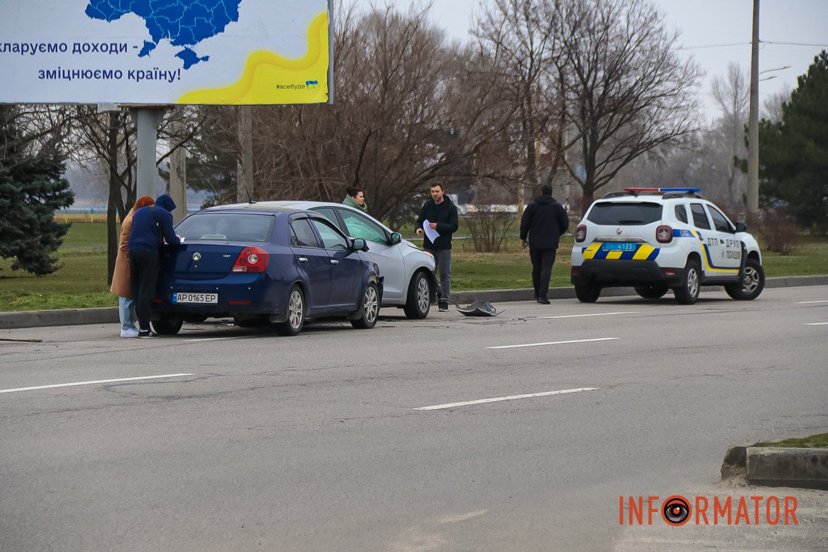 Будьте обережні на дорозі Будьте обережні на дорозі