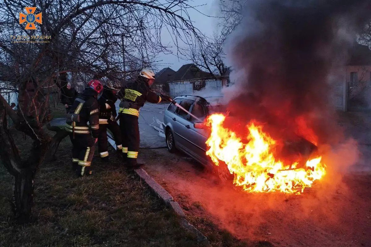 20 березня на вулиці Дзеркальній сталася пожежа 20 березня на вулиці Дзеркальній сталася пожежа
