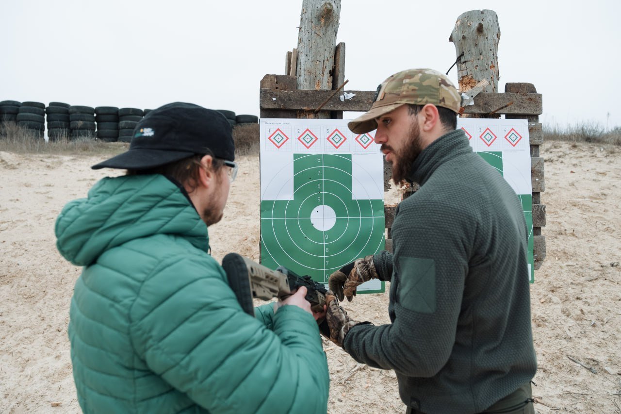 Масштабні навчання для цивільних та військових