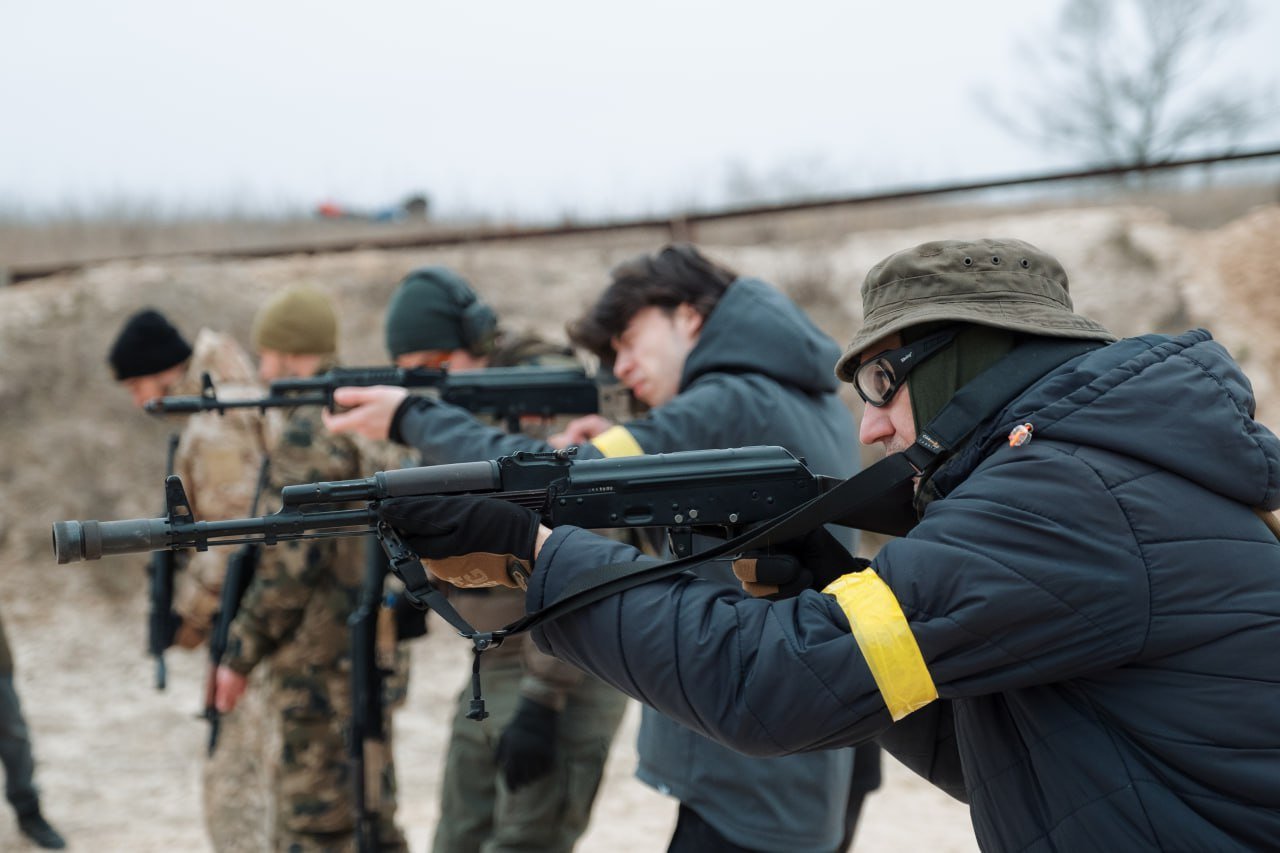 До вогневого рубежу допускались учасники, які прослухали інструктаж з техніки безпеки