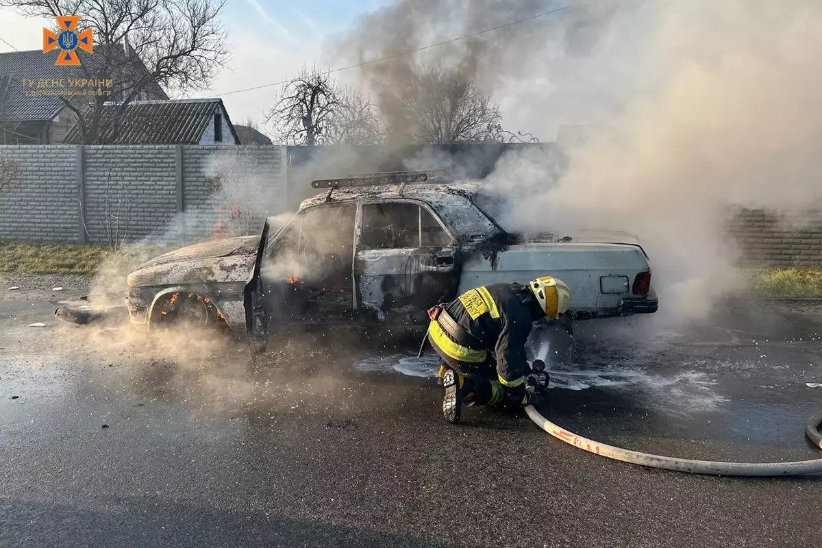 23 березня на вулиці Моторній сталася пожежа 23 березня на вулиці Моторній сталася пожежа