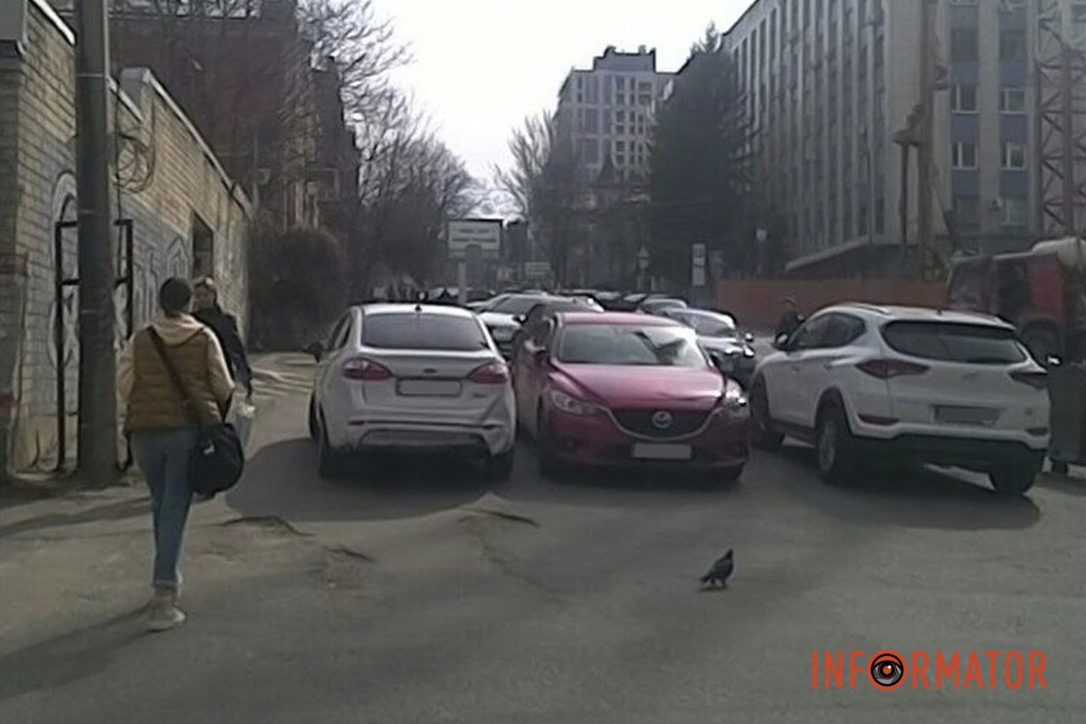 Порушник паркування Порушник паркування