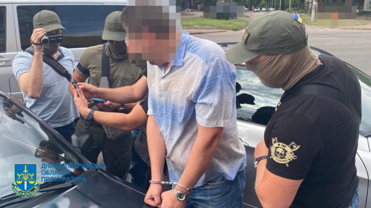 Зрадник їздив та приховано знімав інфраструктуру Зрадник їздив та приховано знімав інфраструктуру