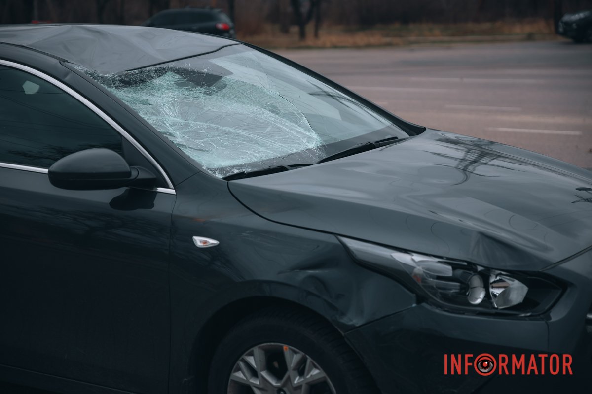 У Дніпрі на Запорізькому шосе сталася ДТП У Дніпрі на Запорізькому шосе сталася ДТП