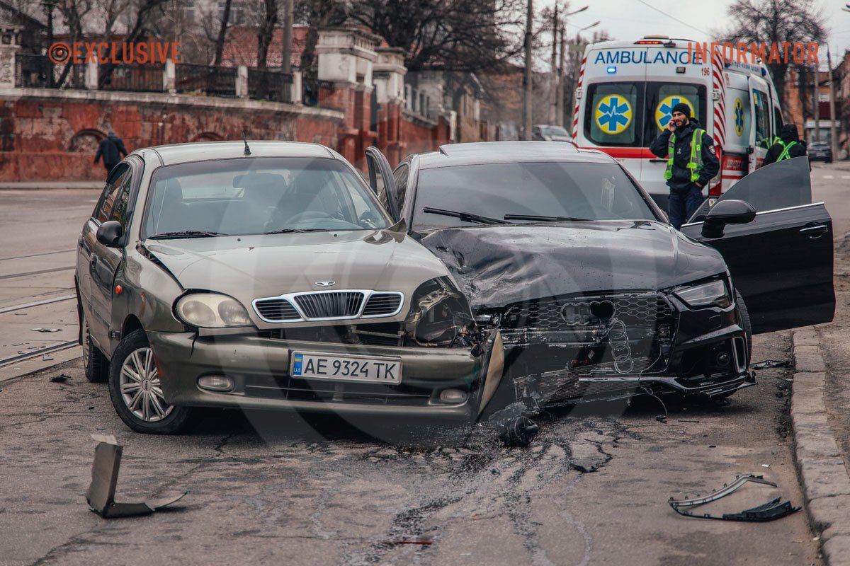 Зіштовхнулися Audi та Daewoo