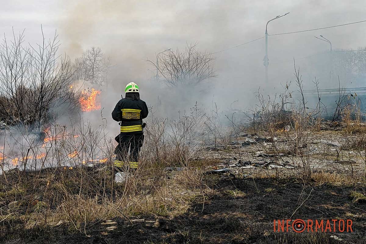 Біля Полтавського шосе сталася пожежа