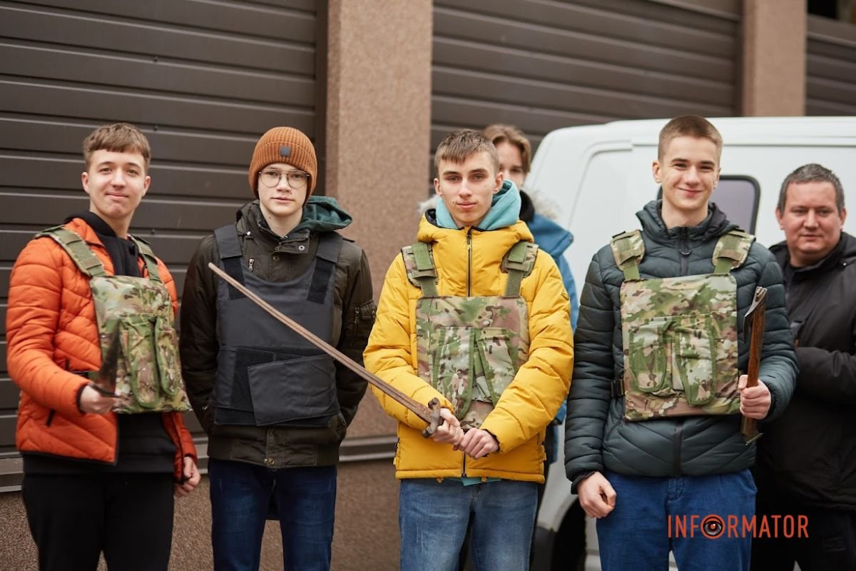 Как экономить деньги, отличить фальшивку и что знали кузнецы об изготовлении монет: ConcordBank показал школьникам мир за кулисами банка 7