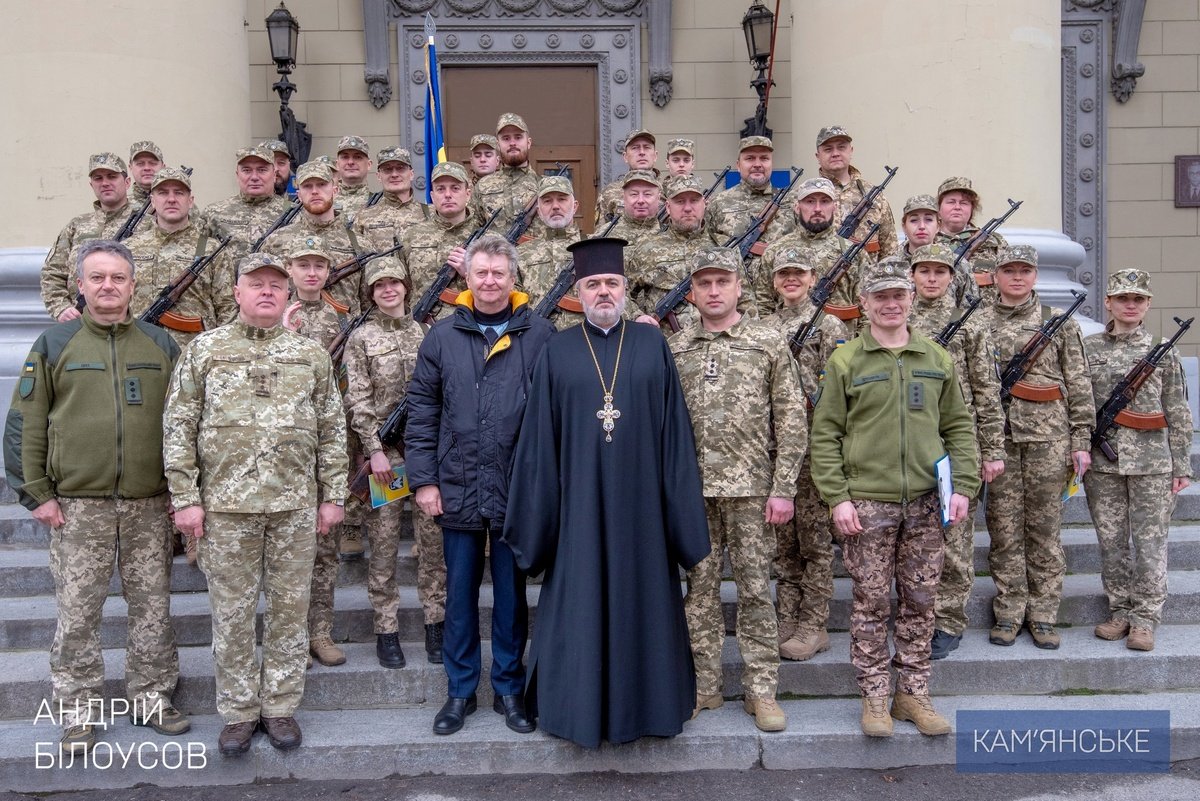 Міський голова Кам’янського Андрій Білоусов склав військову присягу Міський голова Кам’янського Андрій Білоусов склав військову присягу