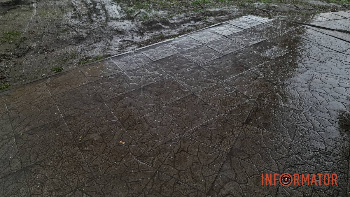 8 квітня у Дніпрі шов дощ