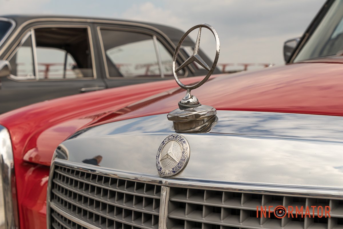 Учасники зібралися на Фестивальному причалі Учасники зібралися на Фестивальному причалі