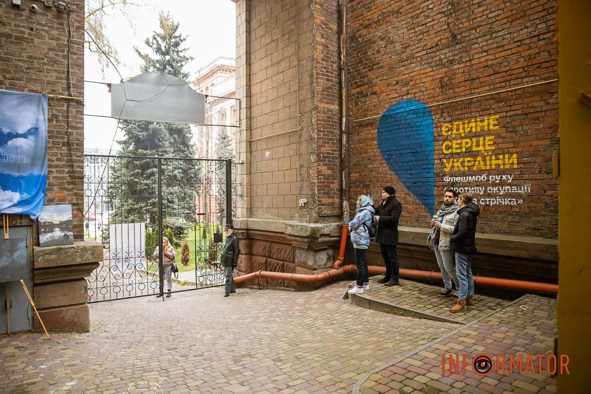 У Мистецькому провулку організували виставку У Мистецькому провулку організували виставку