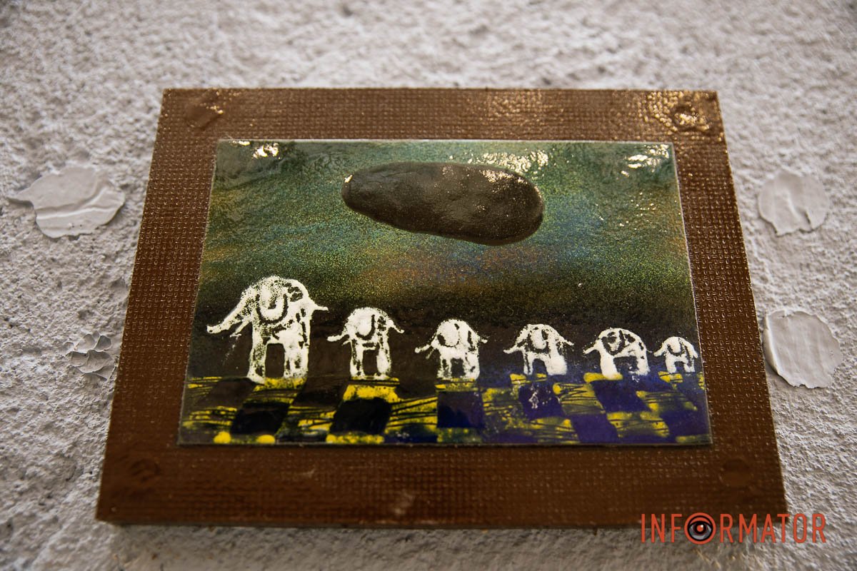 Ця присвячена художнику Олегу Голосію Ця присвячена художнику Олегу Голосію