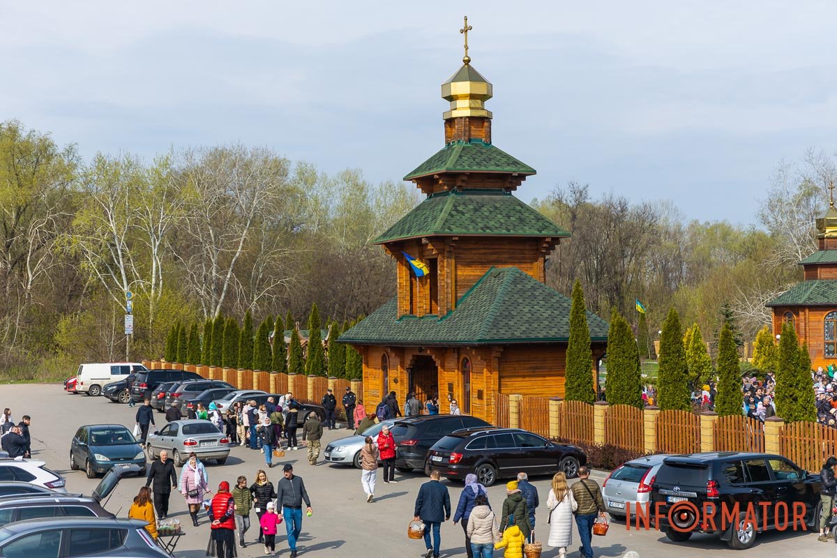 Храм на Набережній Заводській 