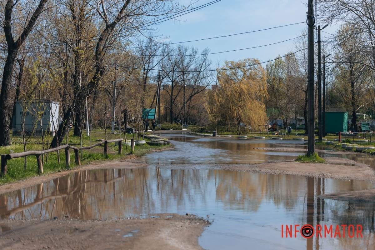 Проїзд по вулиці Костанаєва