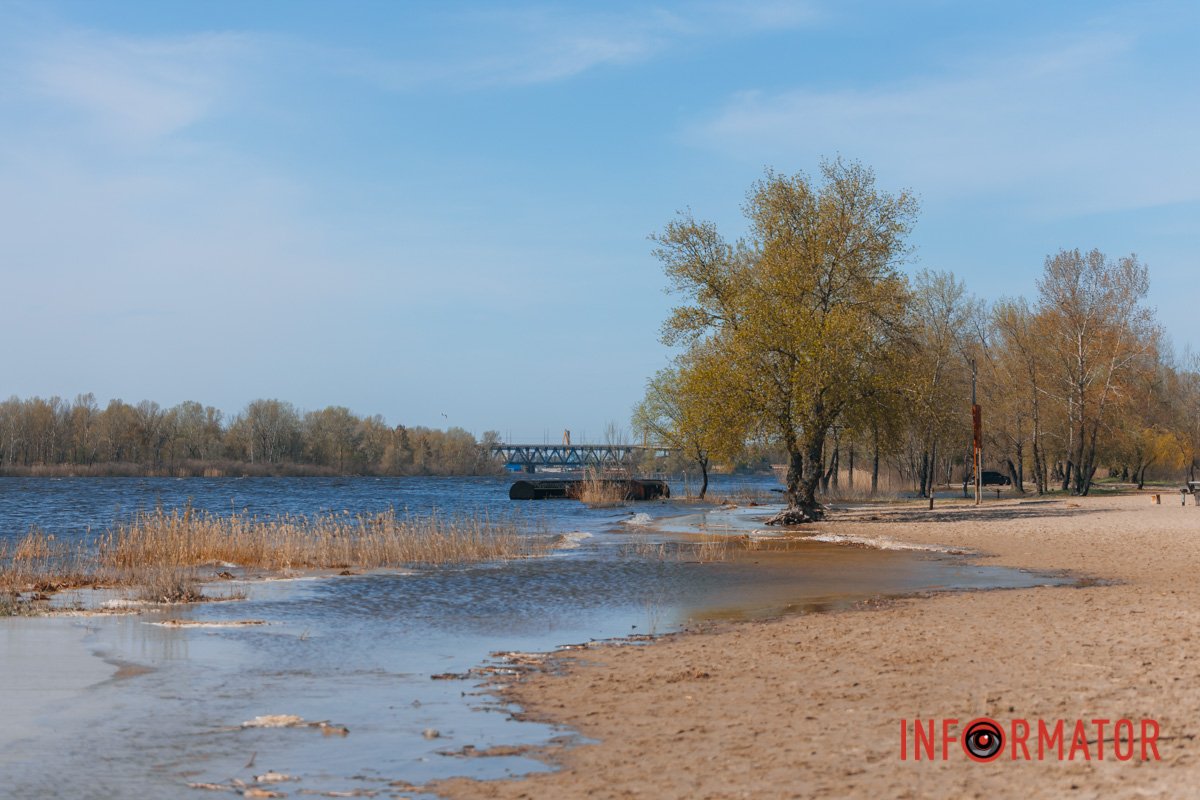 Мануйлівський пляж