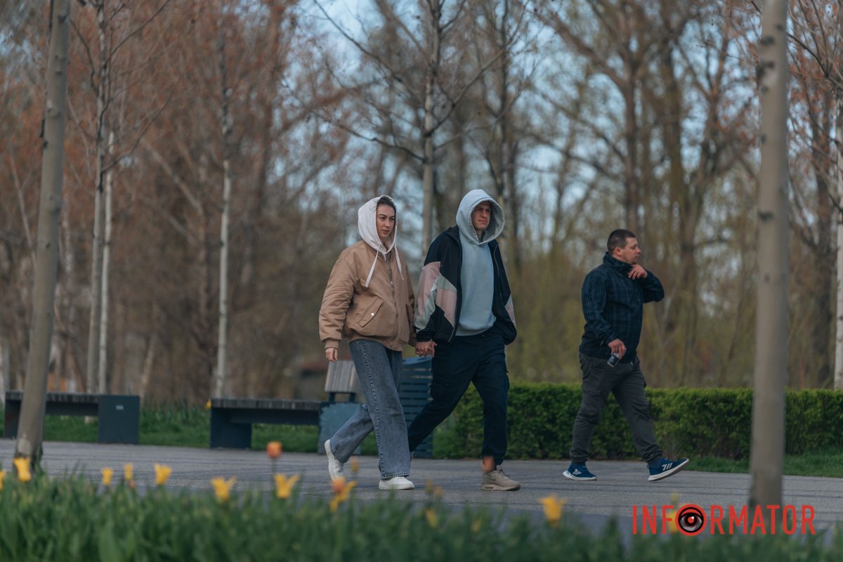 Говоріть один одному приємності