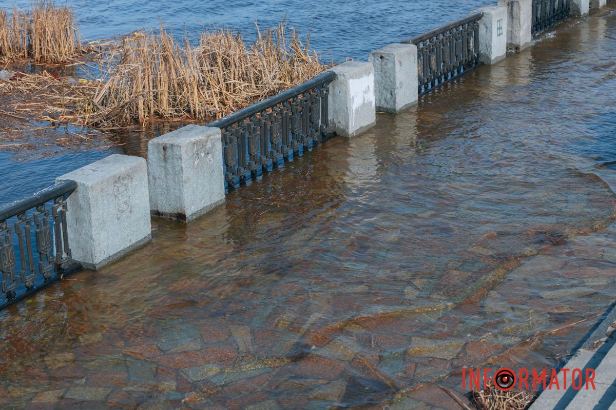 Січеславську Набережну так не підтоплювало вже 10 років