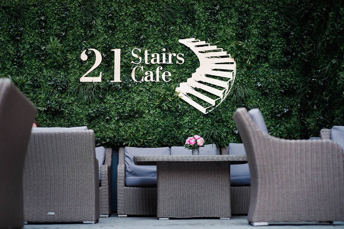 21 Stairs