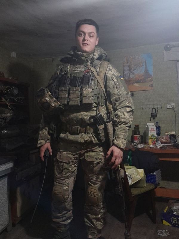 Виконував завдання у складі штурмової групи