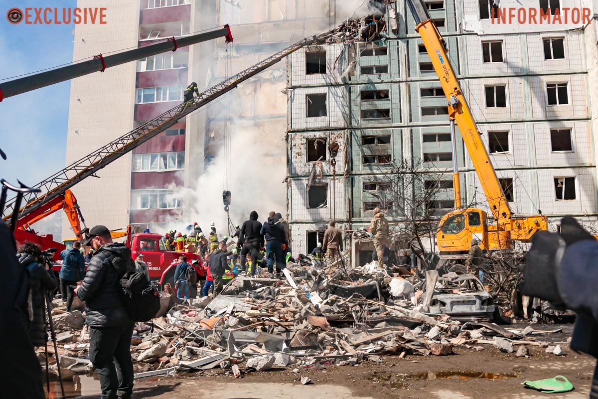 Влада Умані оголосила в місті триденну жалобу за загиблими Влада Умані оголосила в місті триденну жалобу за загиблими