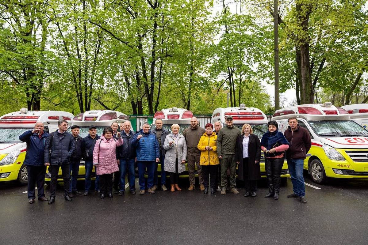 6 нових швидких для Дніпропетровскьої області 