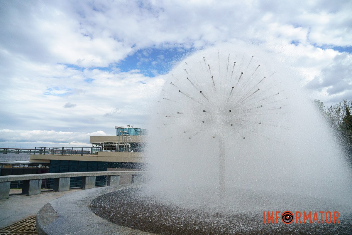 І не скажеш, що це вода