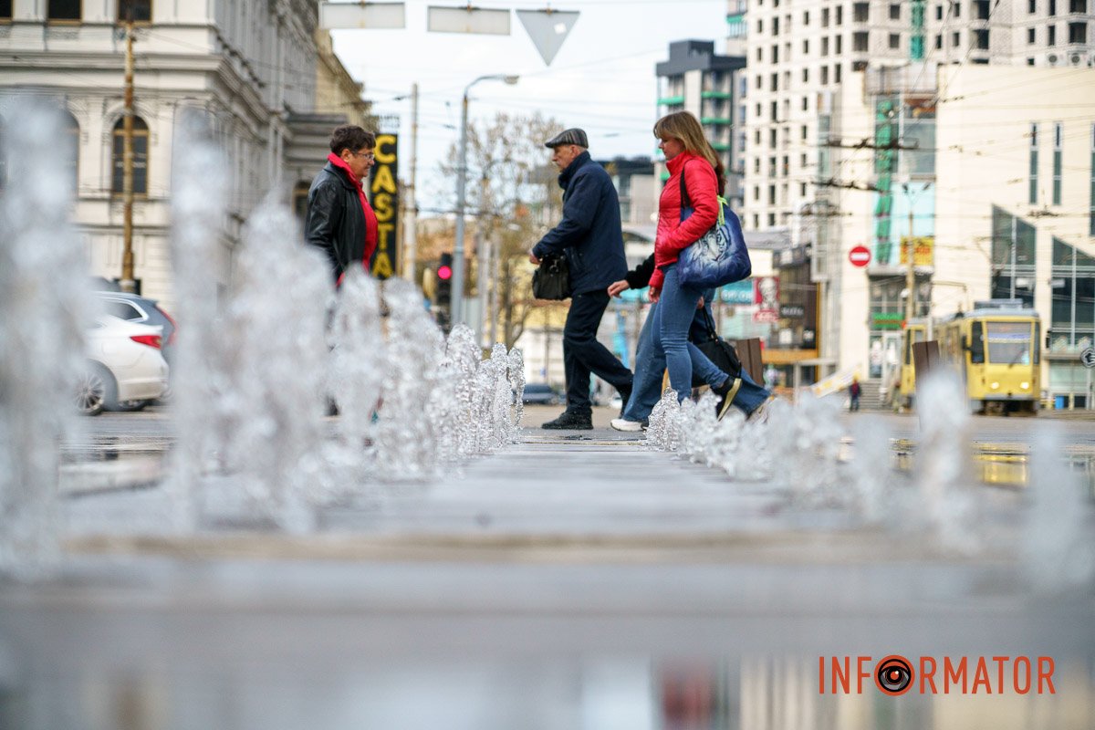 Йдуть по справах