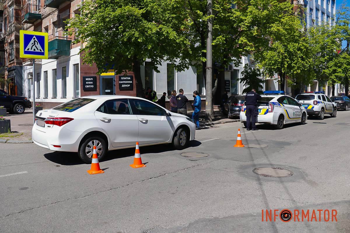 На перехресті вулиць Воскресенська та Мечникова сталася аварія