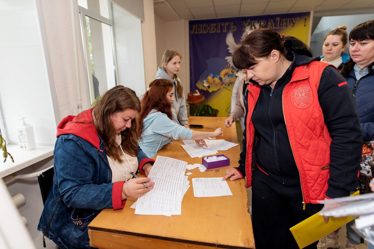 Переселенці мають підтримку від благодійної ініціативи Ukraine Relief Fund та Фонду Віктора Пінчука
