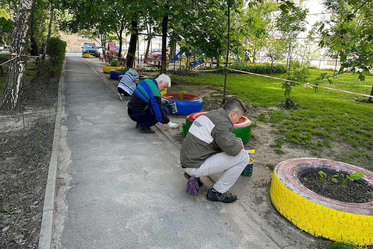 Організатори планували всі заходи на суботу та неділю, проте через дощі вони проходили й в інші дні Організатори планували всі заходи на суботу та неділю, проте через дощі вони проходили й в інші дні