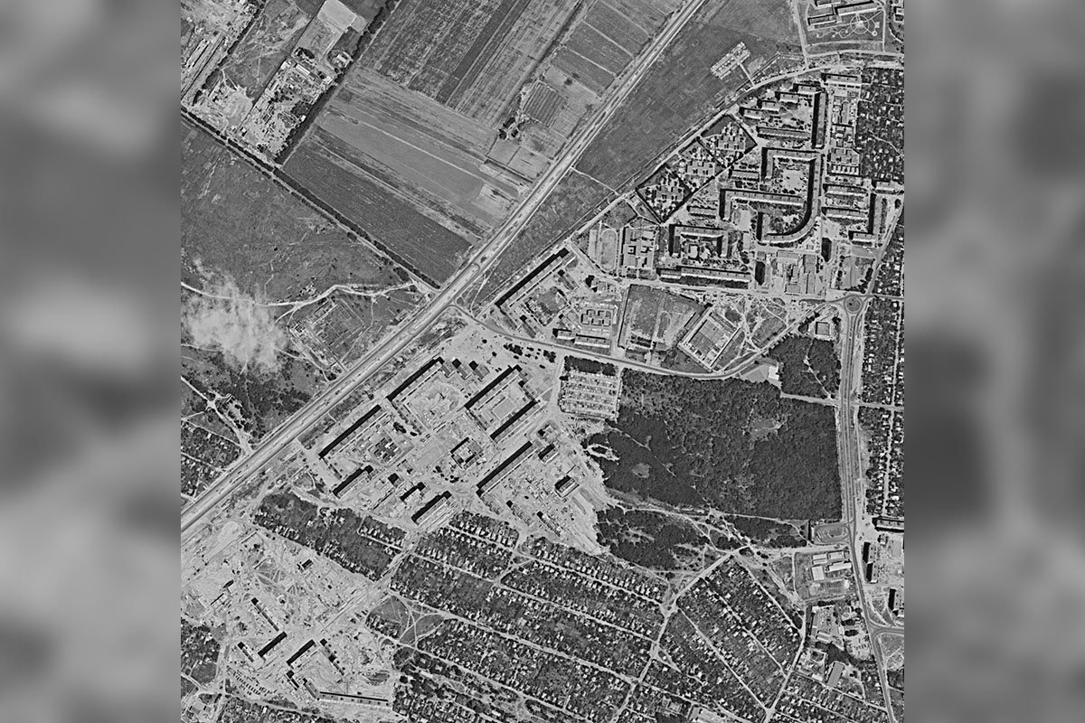 Донецьке шосе, в районі нинішнього "Каравану"