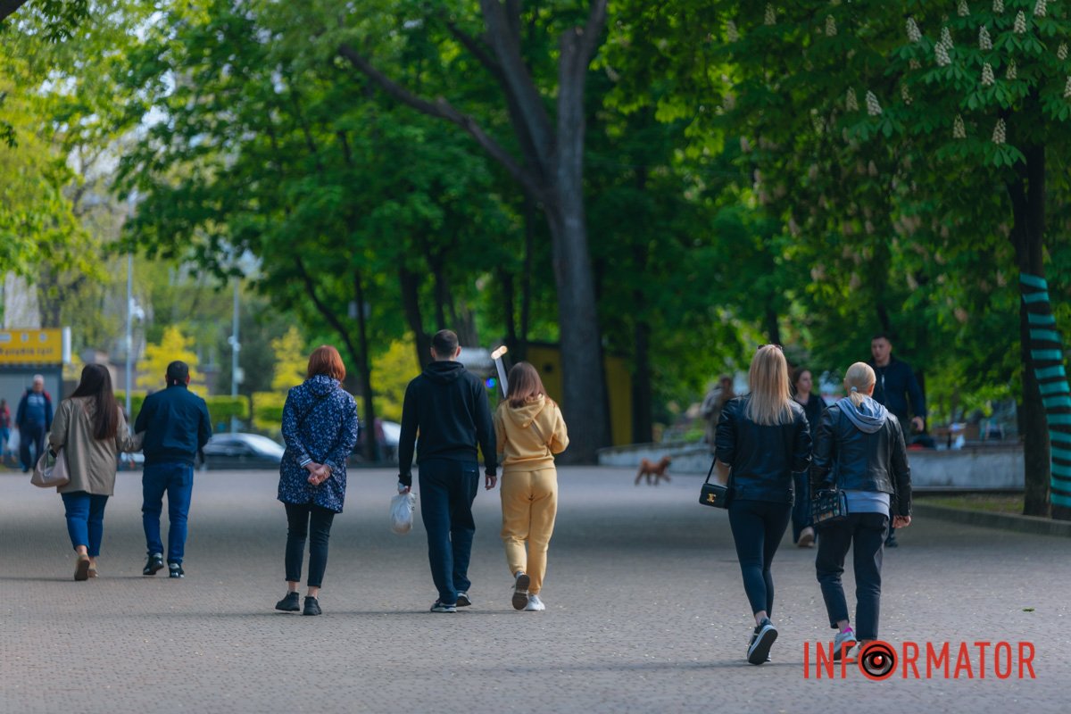 Дніпряни поспішають у справах