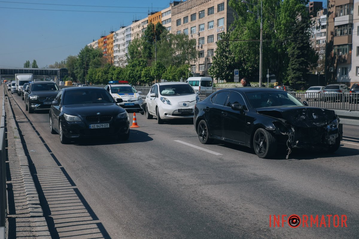 Дотримуйтесь ПДР