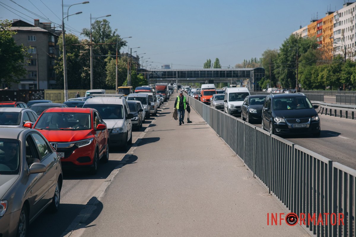 Рух був ускладнений у бік лівого берега