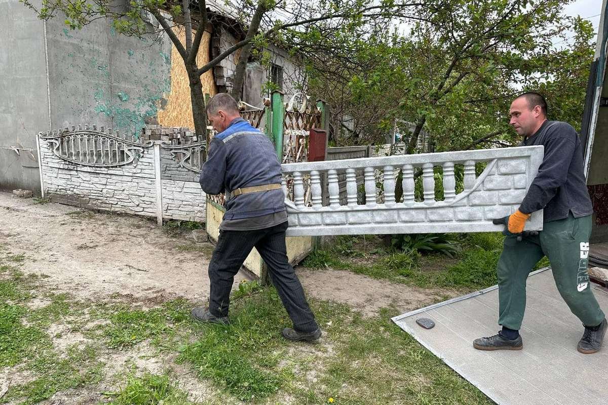 Допомога мешканцям постраждалих будинків