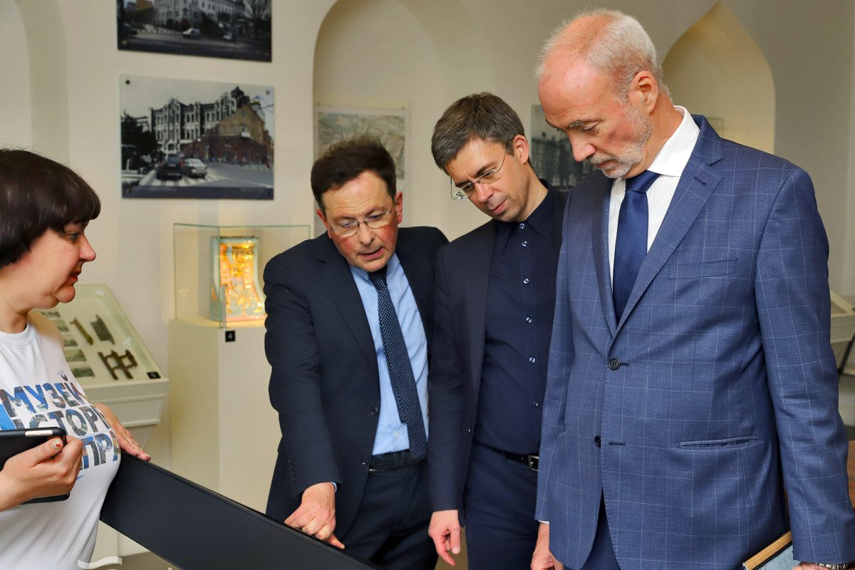 Сторони обговорили створення можливостей для подальших перспектив співпраці Сторони обговорили створення можливостей для подальших перспектив співпраці